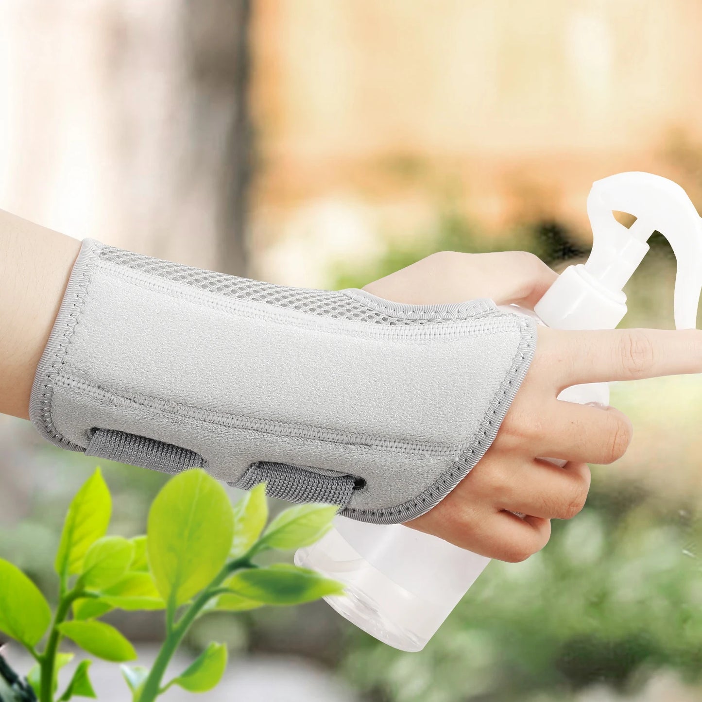 Wrist Brace with Splint – Left & Right Hand Support
